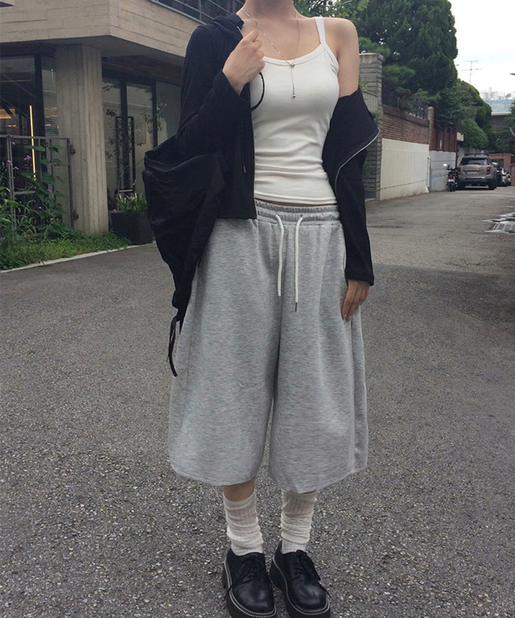 【カップ付き】シンプルストラップキャミソール WHITE