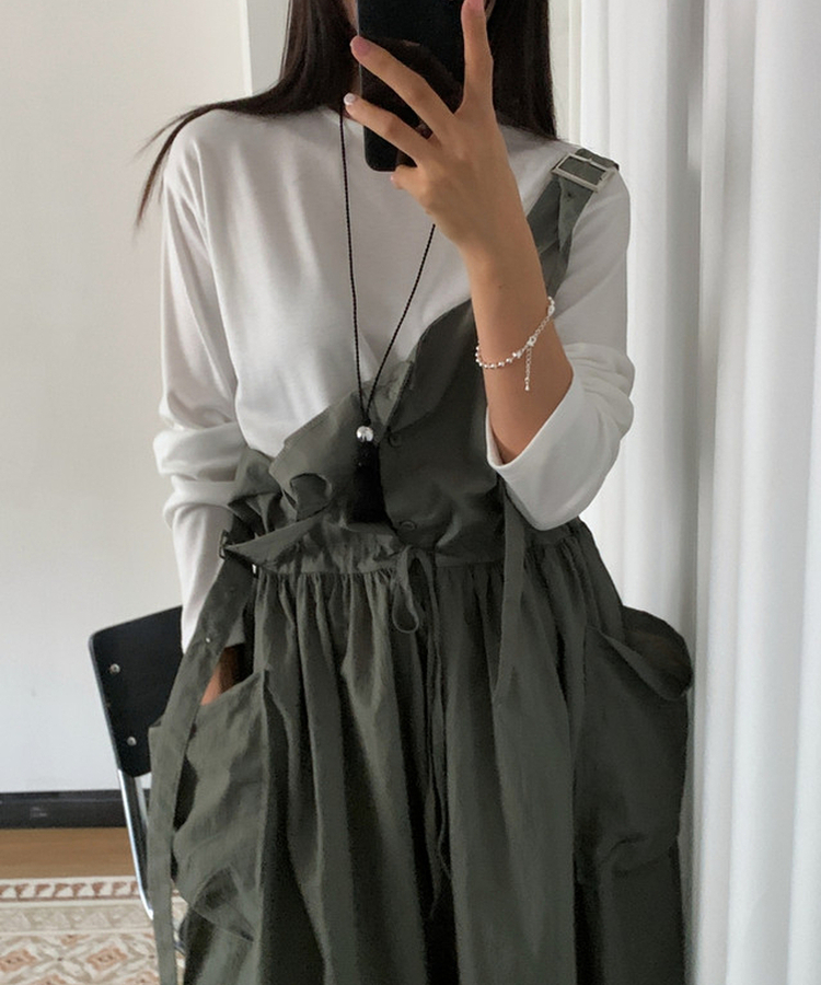ラウンドネック長袖ベーシックTシャツ IVORY