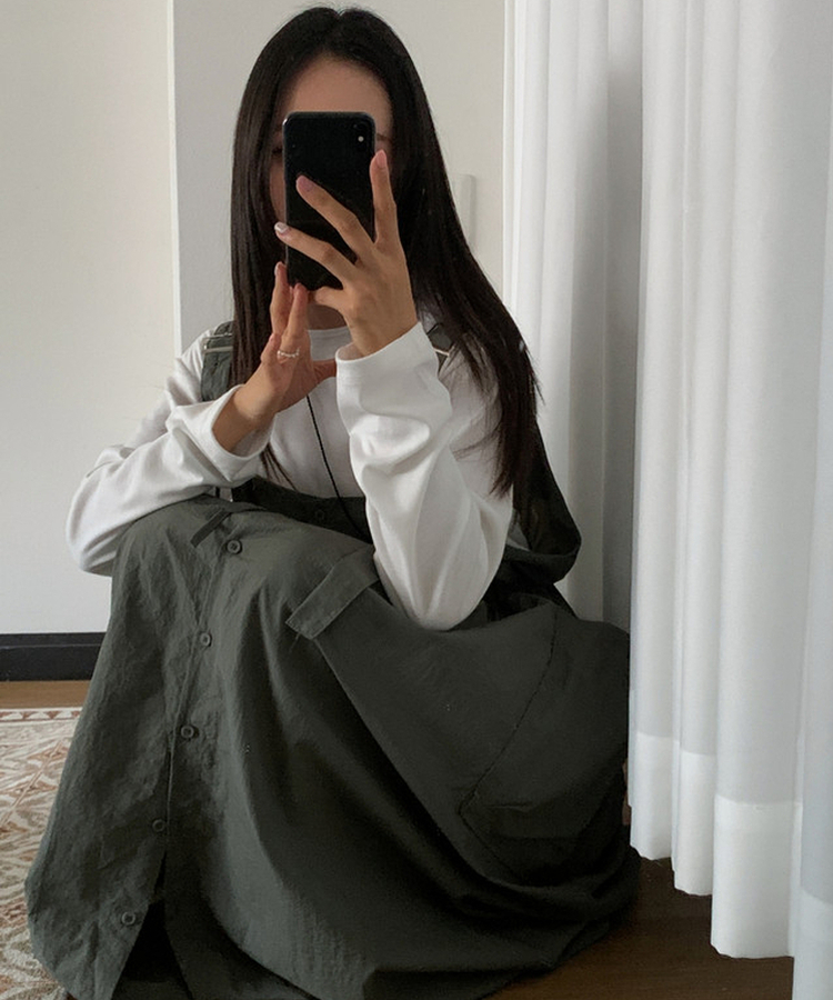 ラウンドネック長袖ベーシックTシャツ IVORY