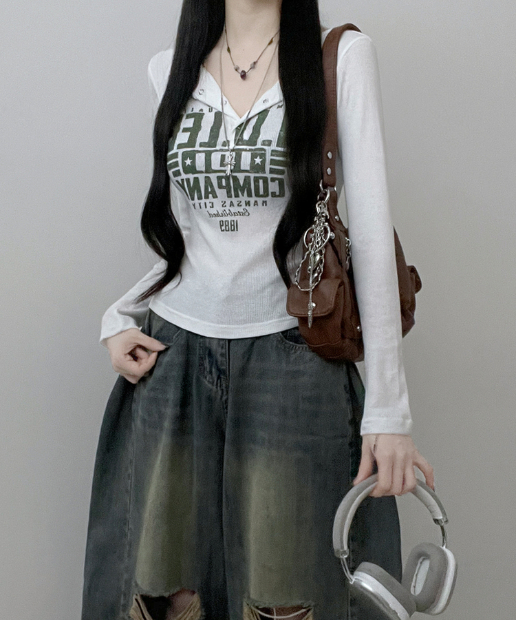 レタリングスナップクロップド長袖Tシャツ IVORY