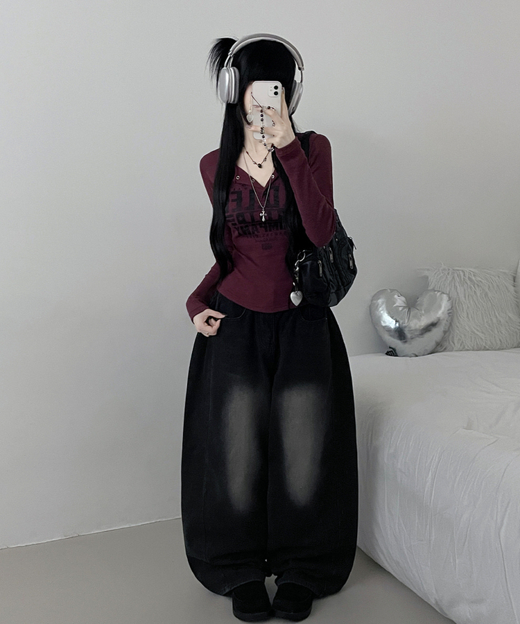 レタリングスナップクロップド長袖Tシャツ BURGUNDY
