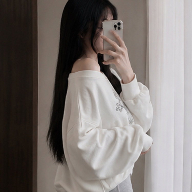 クロスオフショルダールーズスウェット IVORY