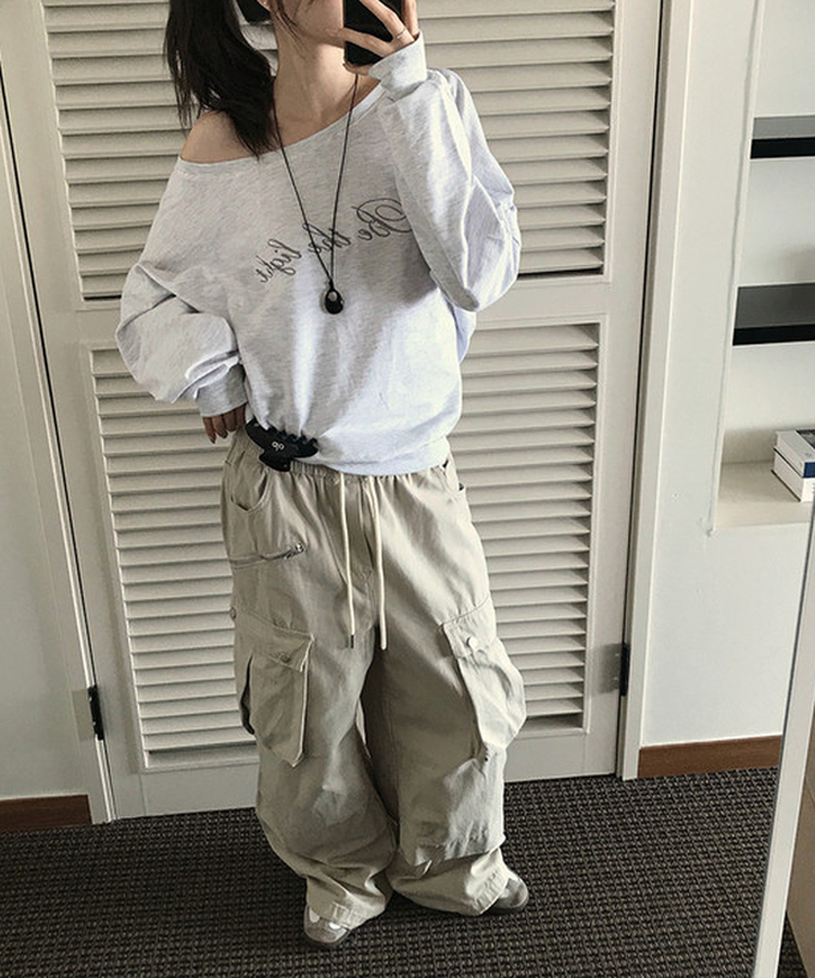 レタリングオフショルダールーズトレーナー WHITE MELANGE