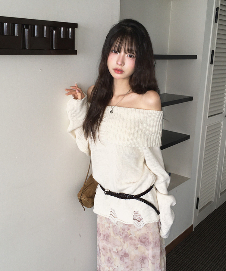 カットオフオフショルダーニット IVORY