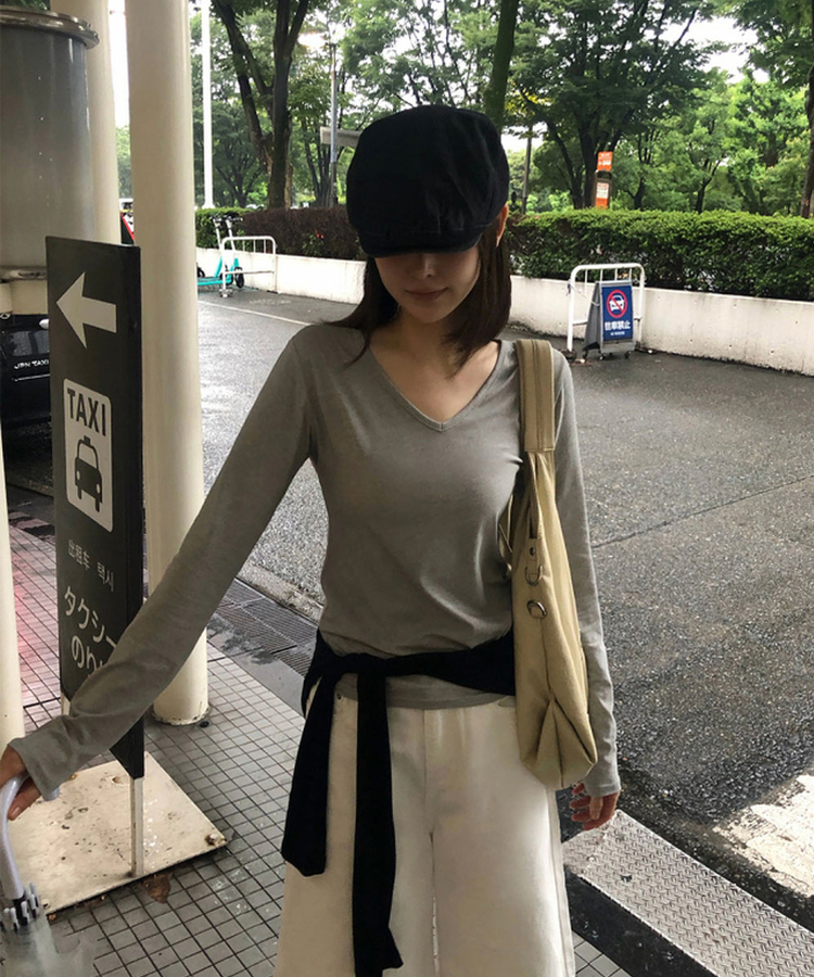 ピグメントVネック長袖Tシャツ GREY