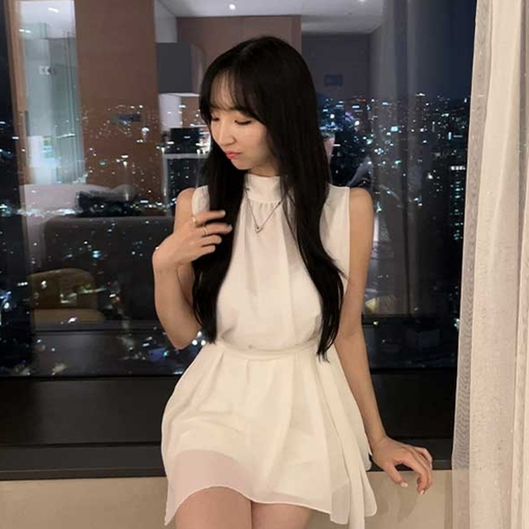 ガーリーシフォンブラウス WHITE