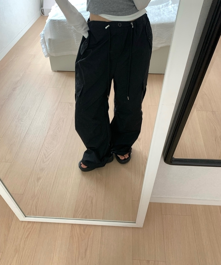 ストッパーナイロンカーゴワイドパンツ BLACK