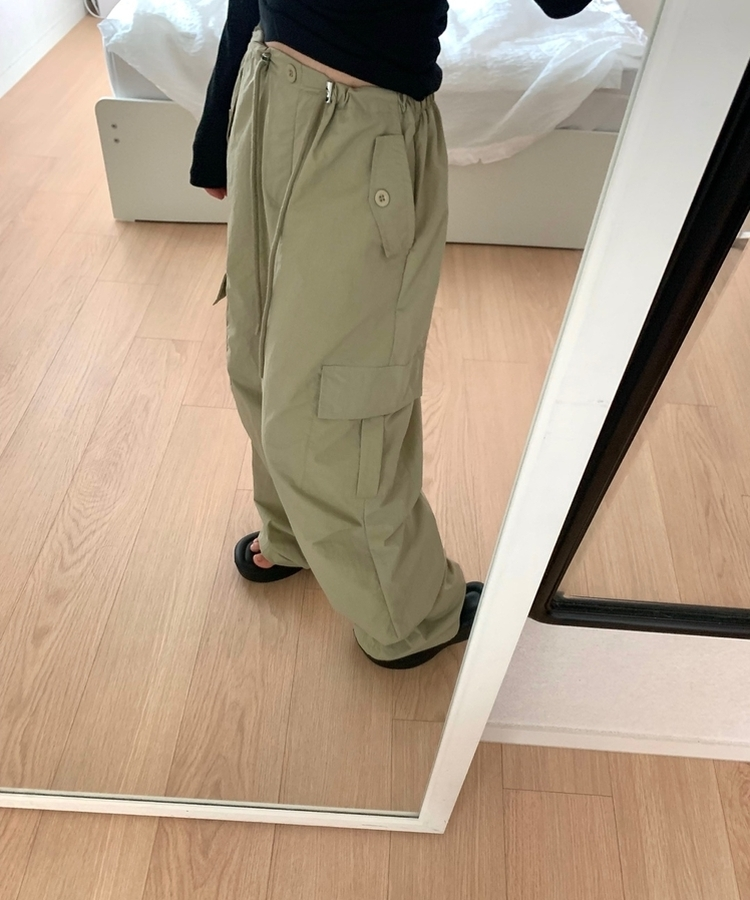 ストッパーナイロンカーゴワイドパンツ LIGHT KHAKI