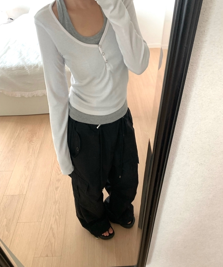 レイヤードスナップホルターネックTシャツ IVORY