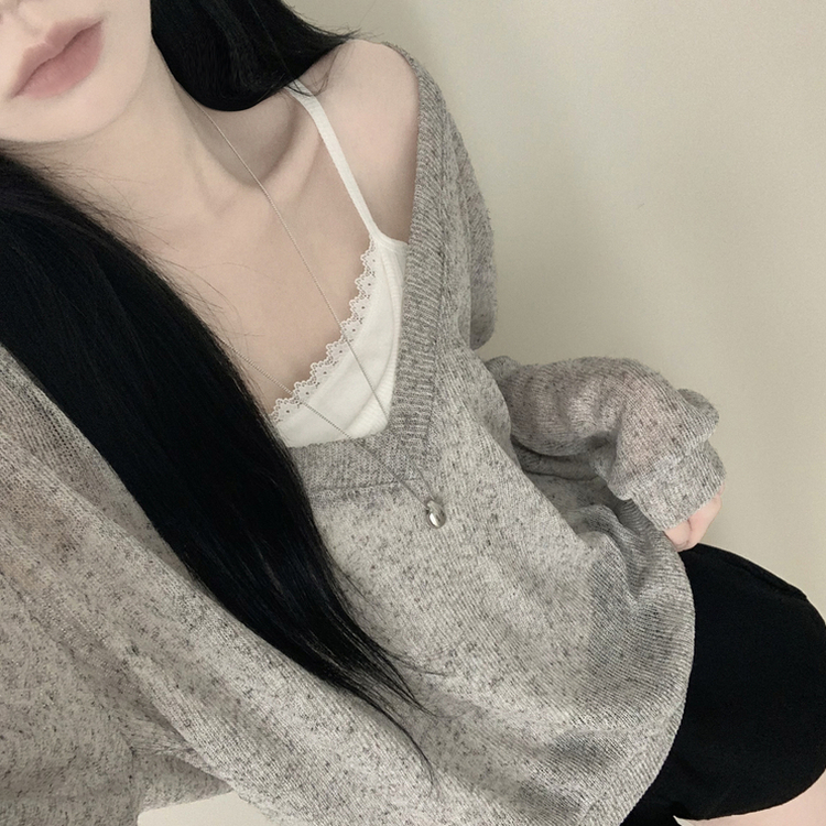 ディープVネックメッシュレイヤードニット MELANGE