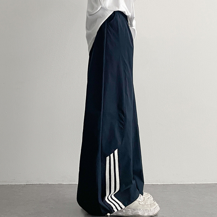 アノラックラインスポーティパンツ NAVY