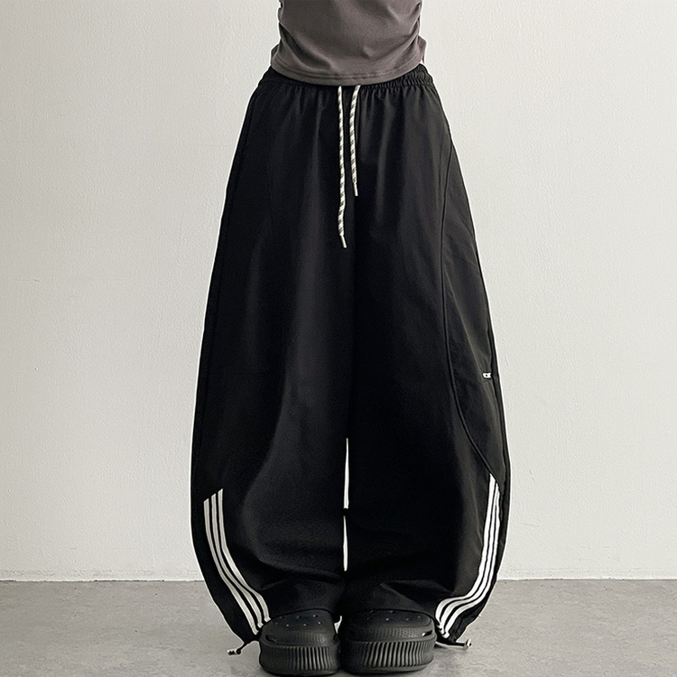 アノラックラインスポーティパンツ BLACK