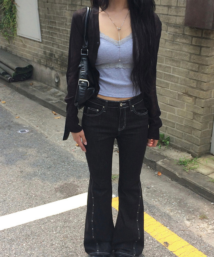 スタッズローライズブーツカットデニムパンツ BLACK DENIM