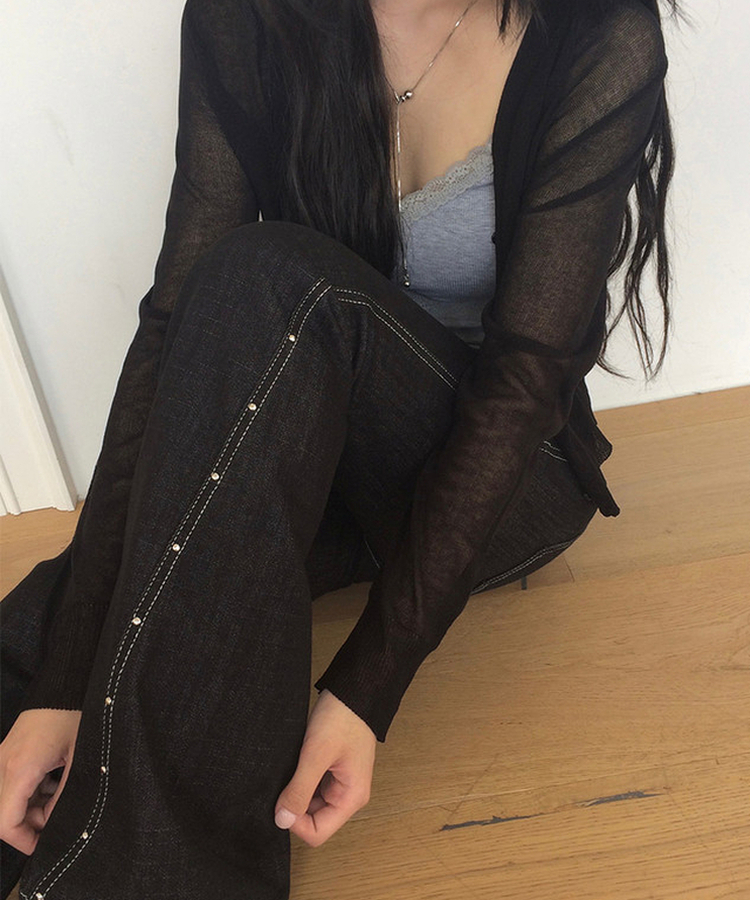 スタッズローライズブーツカットデニムパンツ BLACK DENIM