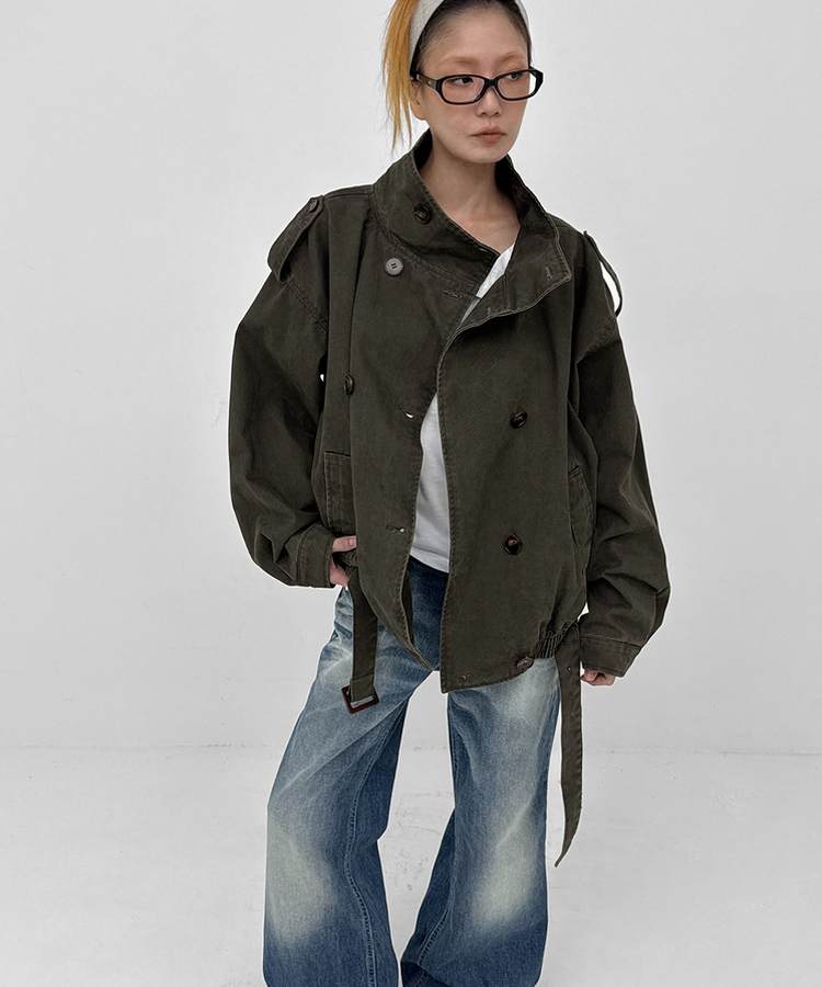 ハイネックダブルボタンジャンパー KHAKI