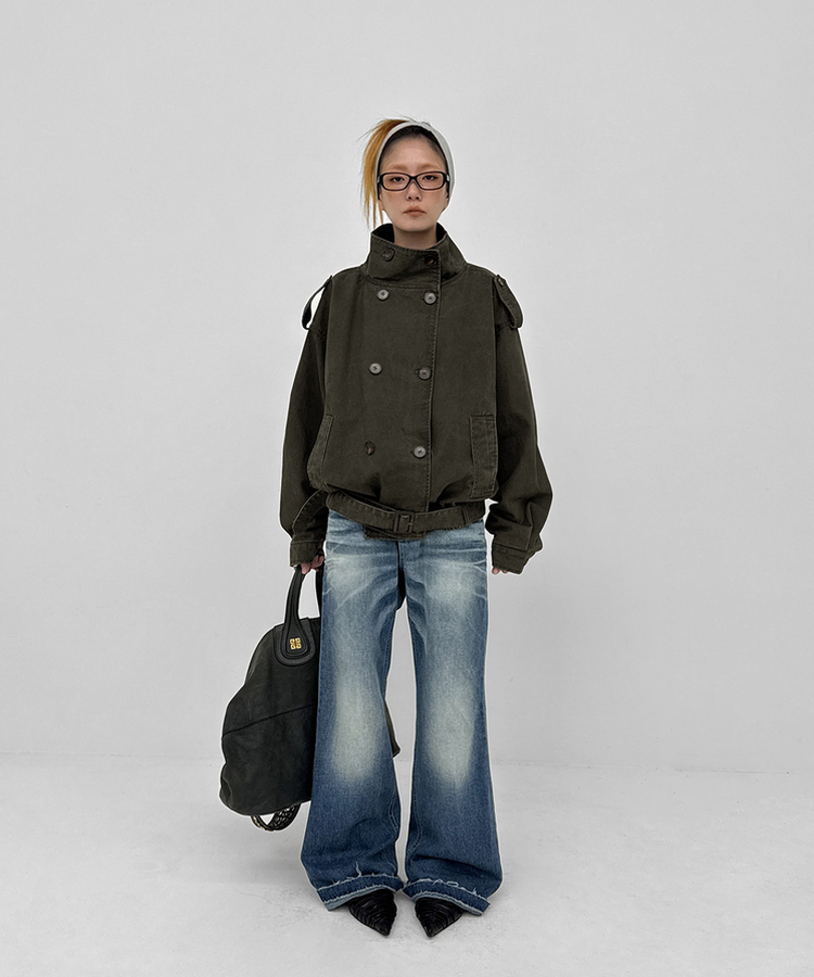 ハイネックダブルボタンジャンパー KHAKI