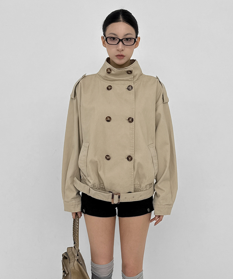 ハイネックダブルボタンジャンパー BEIGE