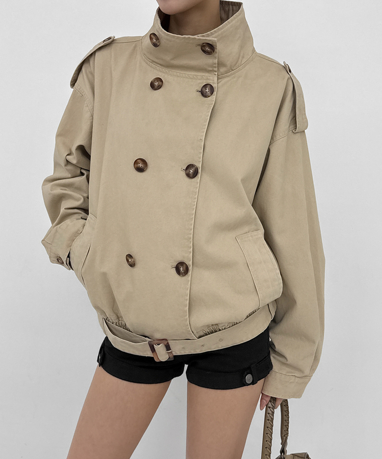 ハイネックダブルボタンジャンパー BEIGE
