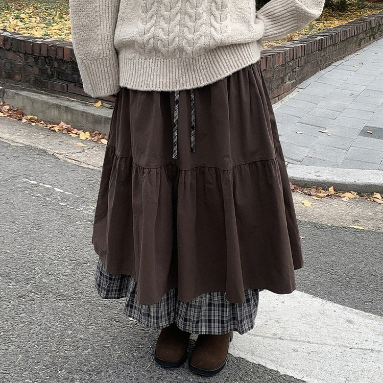 チェックティアードロングスカート BROWN