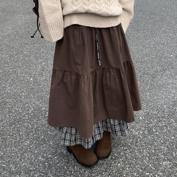 チェックティアードロングスカート BROWN