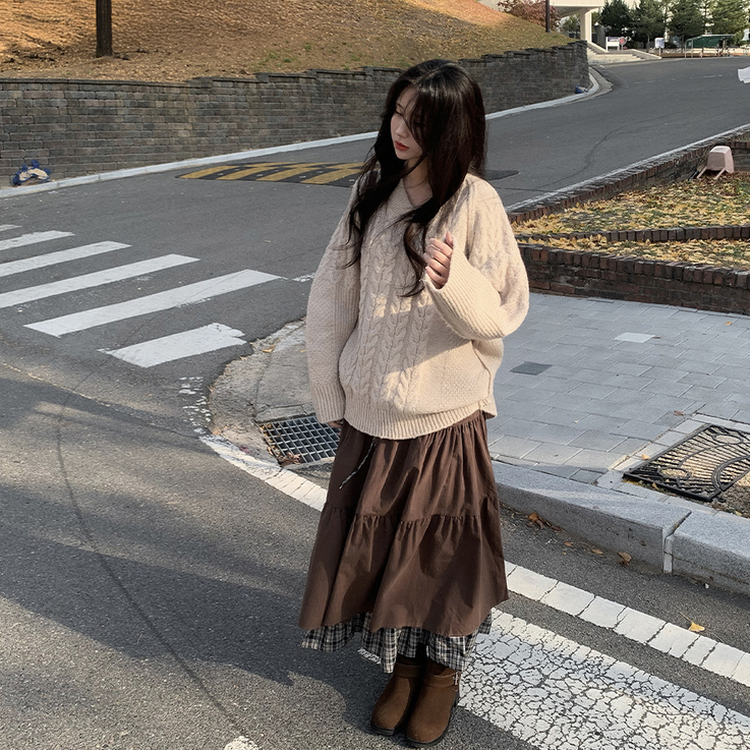 チェックティアードロングスカート BROWN