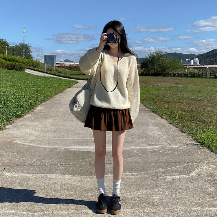 オーバーサイズ厚手Vネック長袖ニット IVORY
