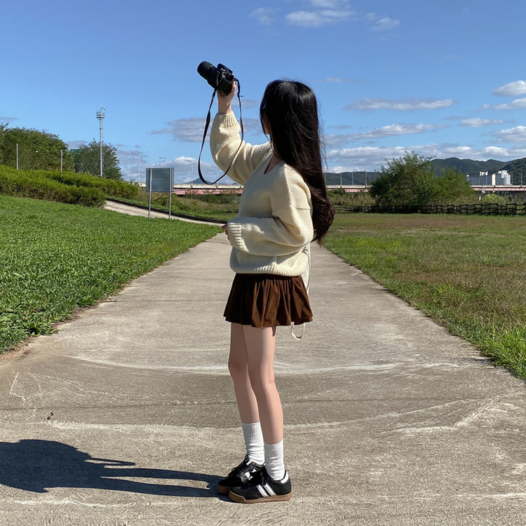 オーバーサイズ厚手Vネック長袖ニット IVORY