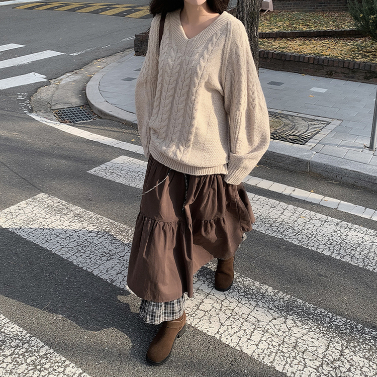 オーバーサイズケーブルVネックニット BEIGE
