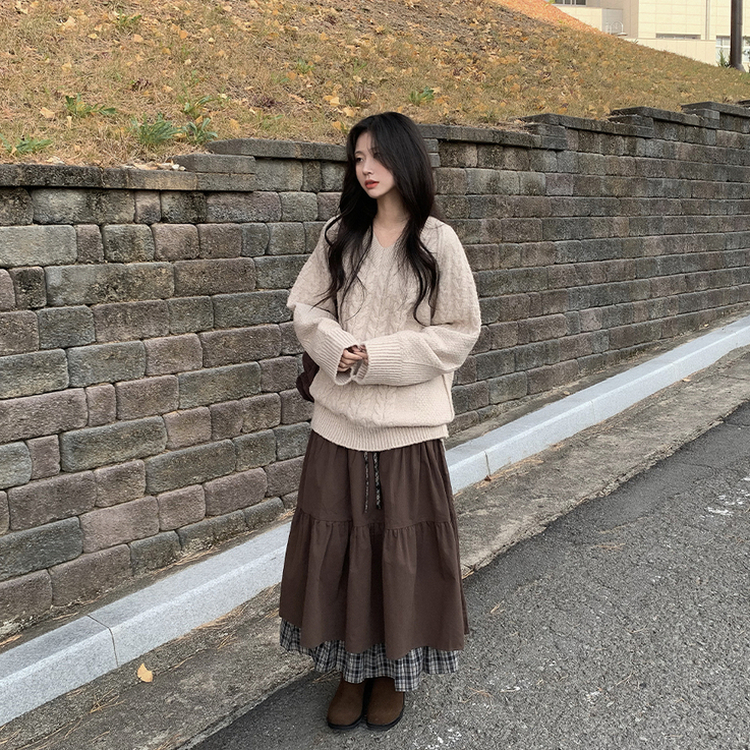 オーバーサイズケーブルVネックニット BEIGE