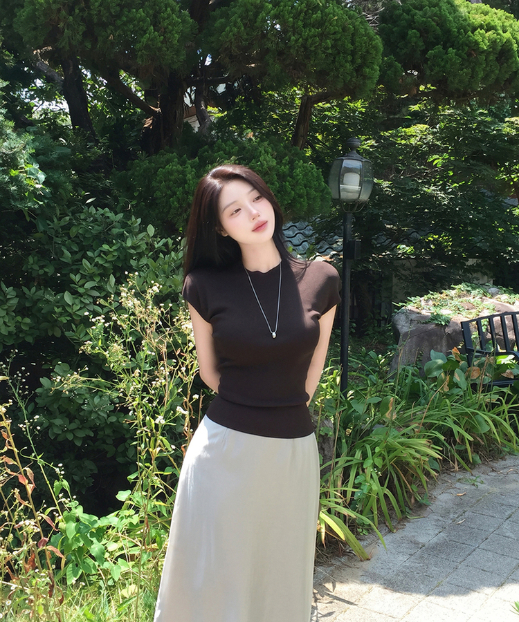 ハーフネックリブTシャツ BROWN