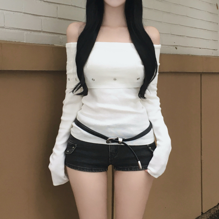 パンチングオフショル長袖ニット IVORY