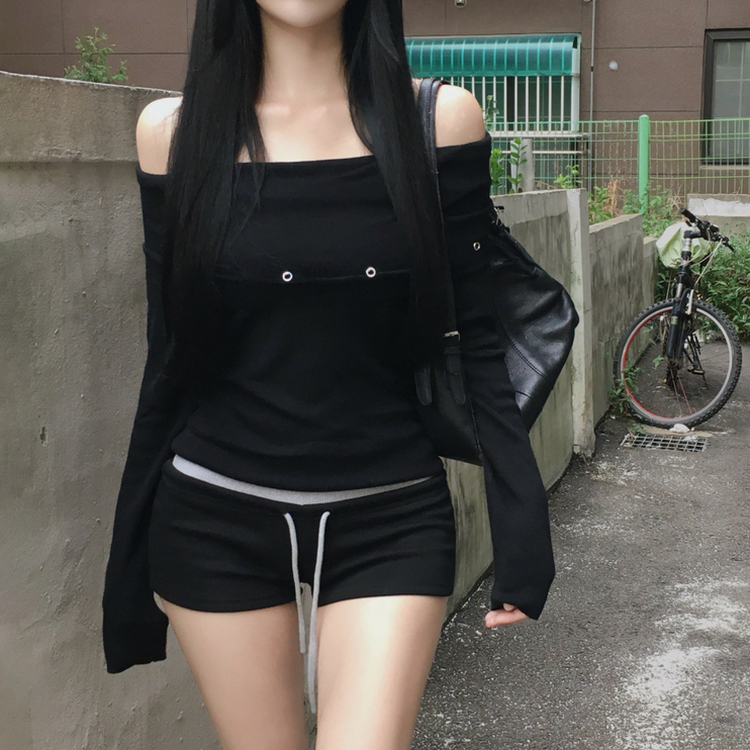 パンチングオフショル長袖ニット BLACK