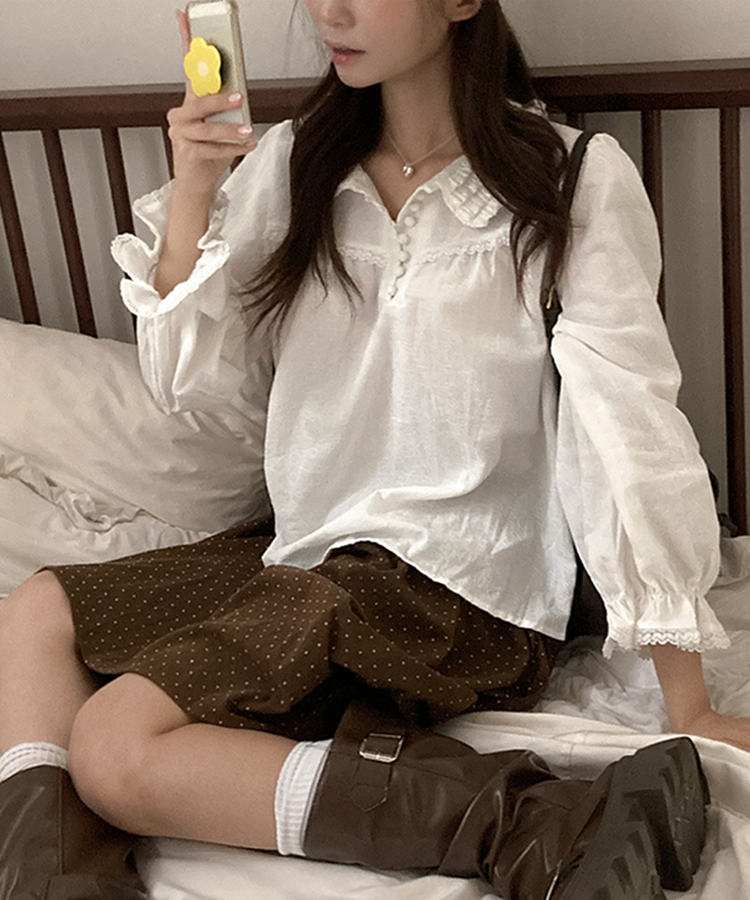 쏘이 레이스 콩단추 플라워 자수 페미닌 레이어드 블라우스 화이트