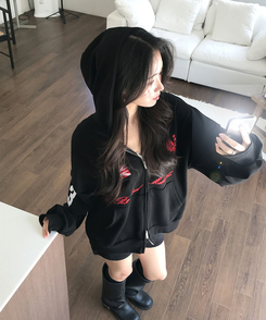 베하 홀스 로고 자수 오버핏 후드 집업 검정