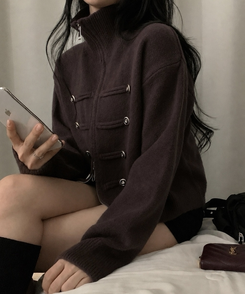 엠버 나폴레옹 하이넥 투웨이 니트집업가디건 브라운