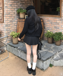 플리츠 미니스커트 블랙