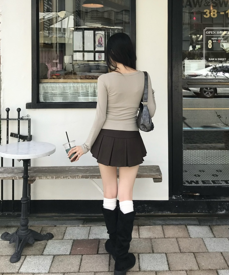 플리츠 미니스커트 브라운