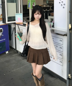 V넥 케이블 니트 연베이지