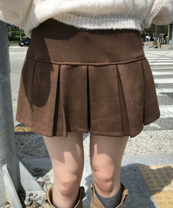 스웨이드 플리츠 미니스커트 밤색