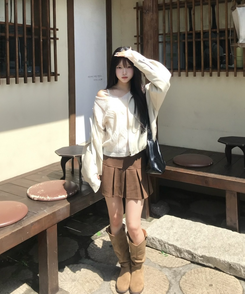 스웨이드 플리츠 미니스커트 밤색