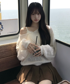 스웨이드 플리츠 미니스커트 밤색