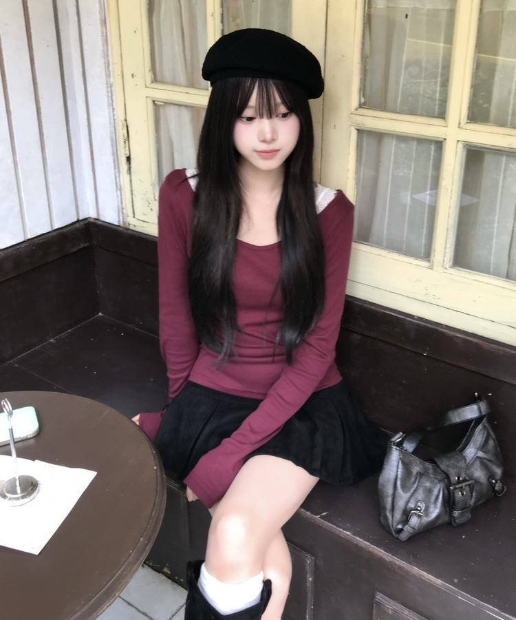 스웨이드 플리츠 미니스커트 검정