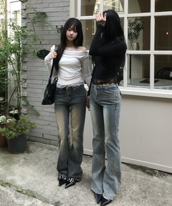 레이스 오프숄더 긴팔 T셔츠 블랙