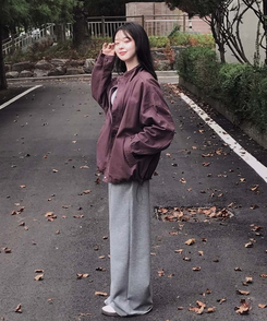 가을의 완성피그먼트 하이넥 포켓 빈티지 워싱 숏 야상 데님 자켓 퍼플