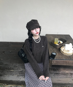 【단독상품】비비드 컬러 크롭 니트 밤색