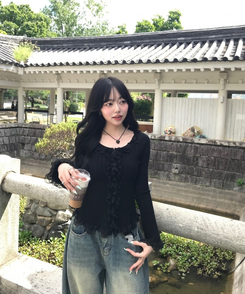 【단독상품】프릴 골지 니트 가디건 블랙