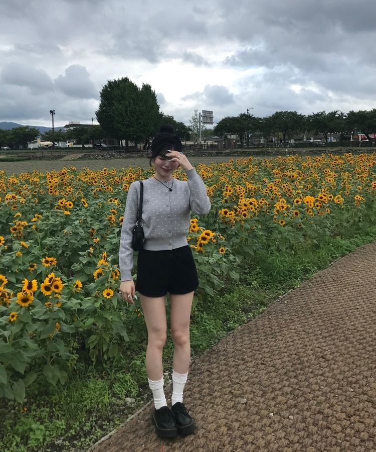【단독상품】도트 베이직 가디건 회색