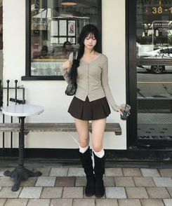 【MADE❤️캡내장】허리잘록 여리핏 셔링 티셔츠 연카키
