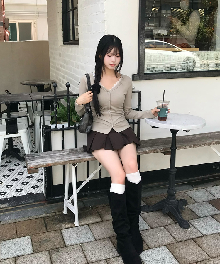 【MADE❤️캡내장】허리잘록 여리핏 셔링 티셔츠 연카키