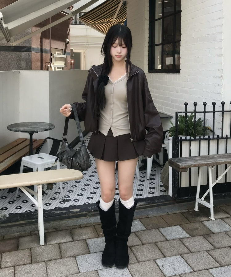 【MADE❤️캡내장】허리잘록 여리핏 셔링 티셔츠 연카키